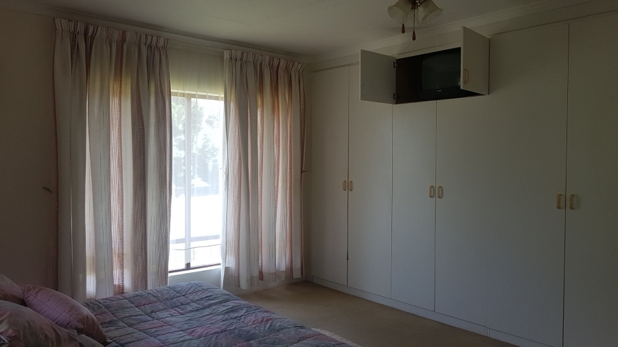 3 Bedroom Property for Sale in Uvongo Beach KwaZulu-Natal