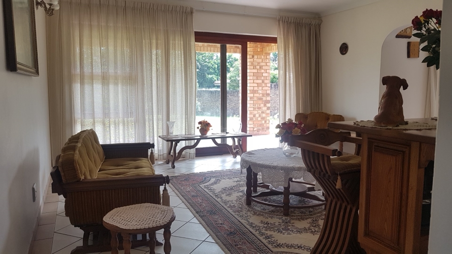 3 Bedroom Property for Sale in Uvongo Beach KwaZulu-Natal