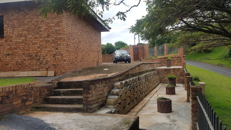 3 Bedroom Property for Sale in Uvongo Beach KwaZulu-Natal