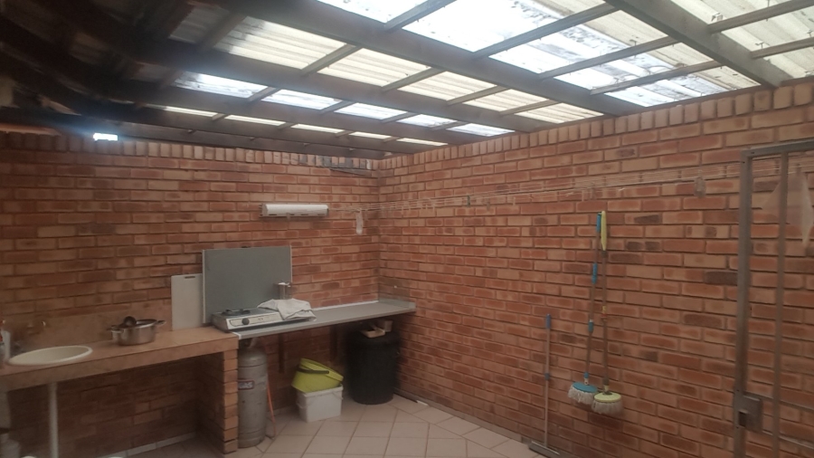 3 Bedroom Property for Sale in Uvongo Beach KwaZulu-Natal