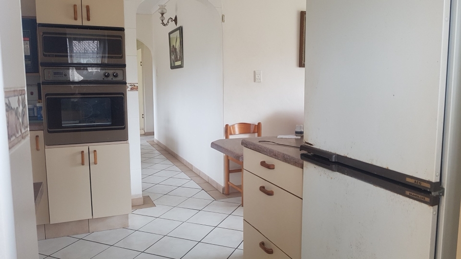 3 Bedroom Property for Sale in Uvongo Beach KwaZulu-Natal