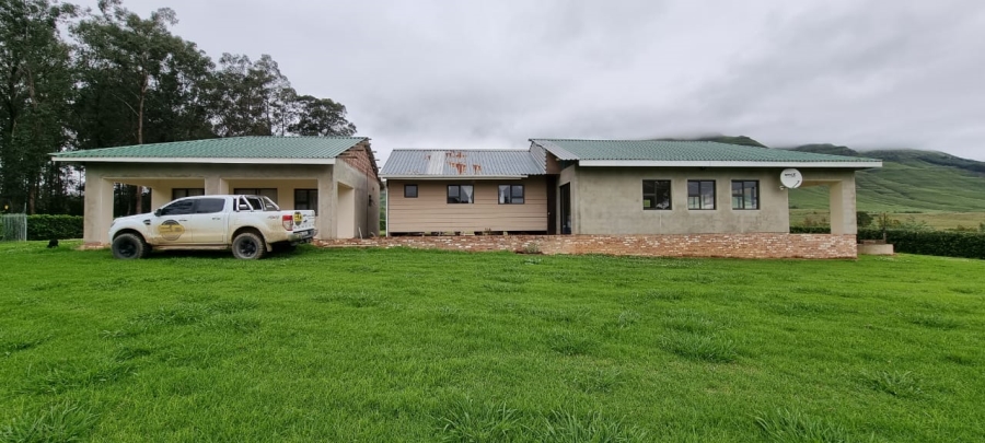 5 Bedroom Property for Sale in Bulwer Rural KwaZulu-Natal