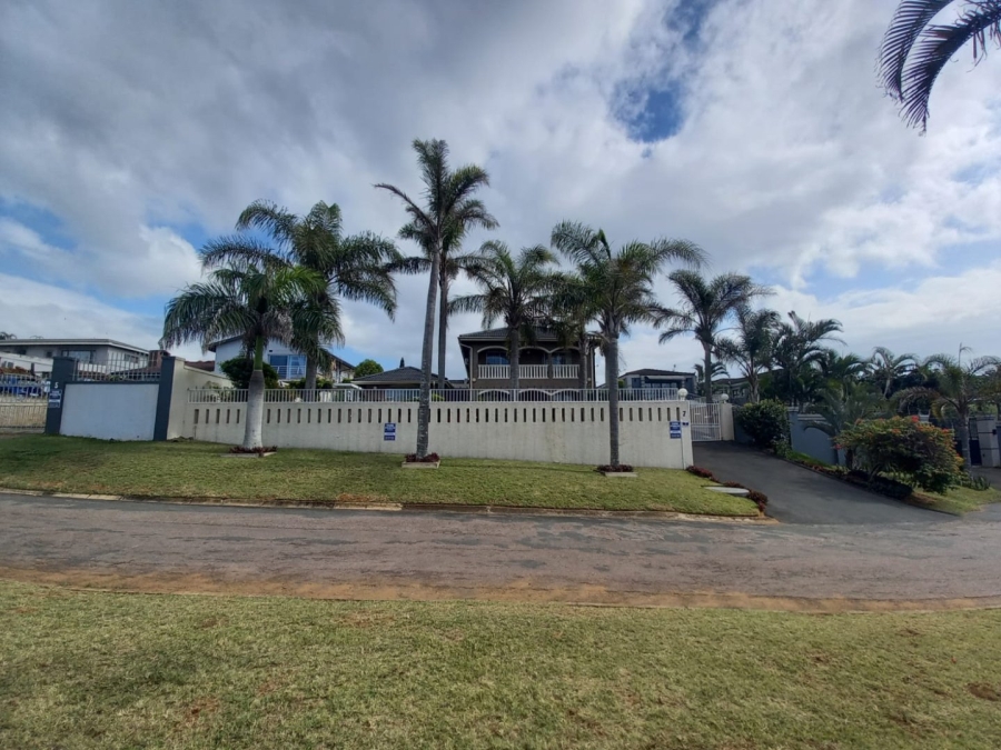 5 Bedroom Property for Sale in La Mercy KwaZulu-Natal