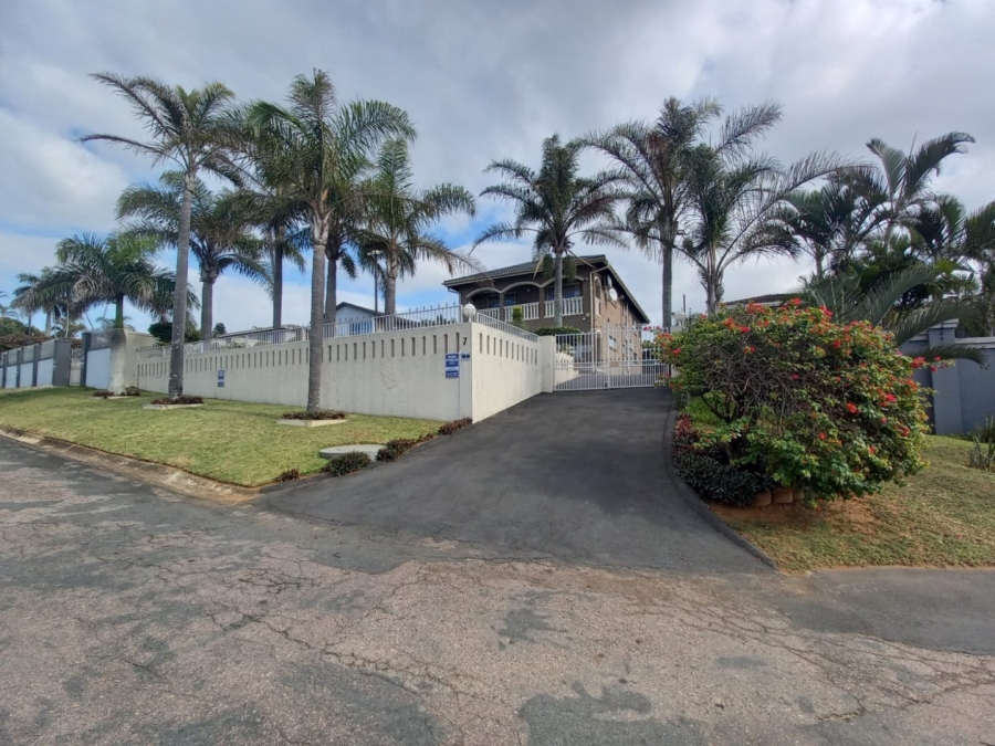 5 Bedroom Property for Sale in La Mercy KwaZulu-Natal