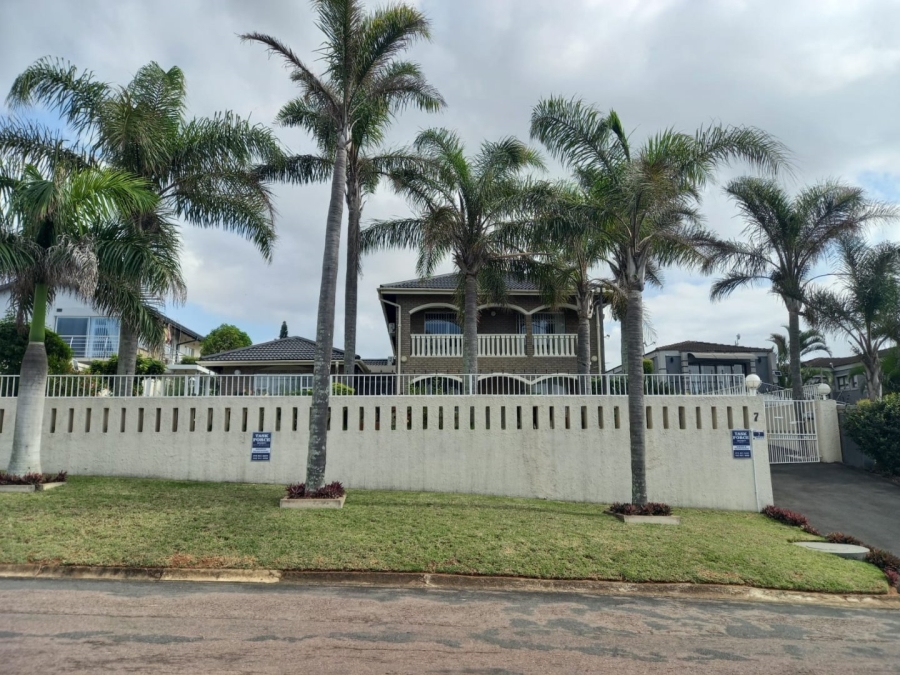 5 Bedroom Property for Sale in La Mercy KwaZulu-Natal