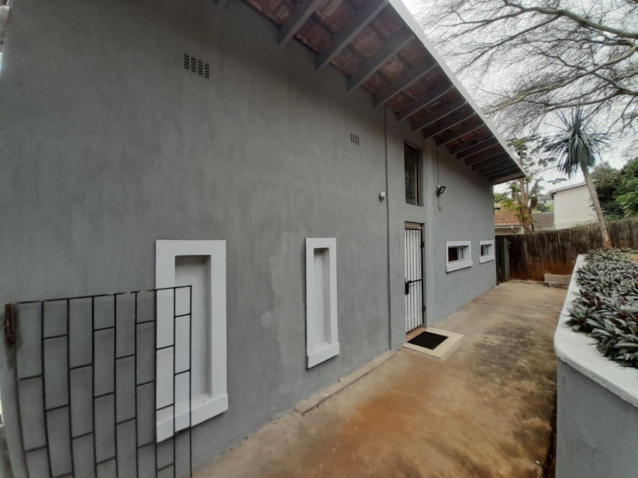 11 Bedroom Property for Sale in Westridge KwaZulu-Natal