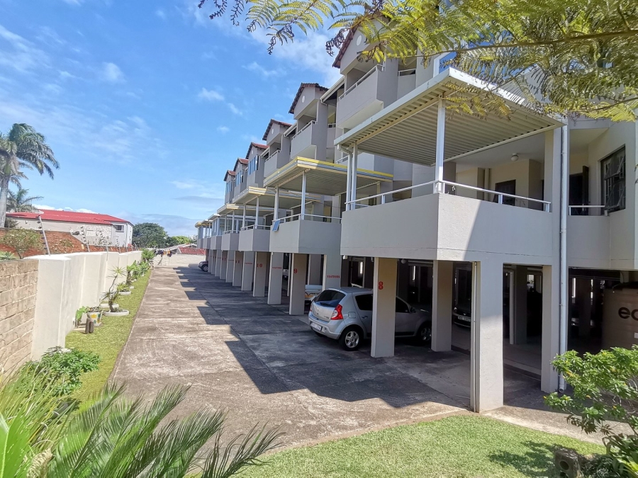 2 Bedroom Property for Sale in Uvongo Beach KwaZulu-Natal