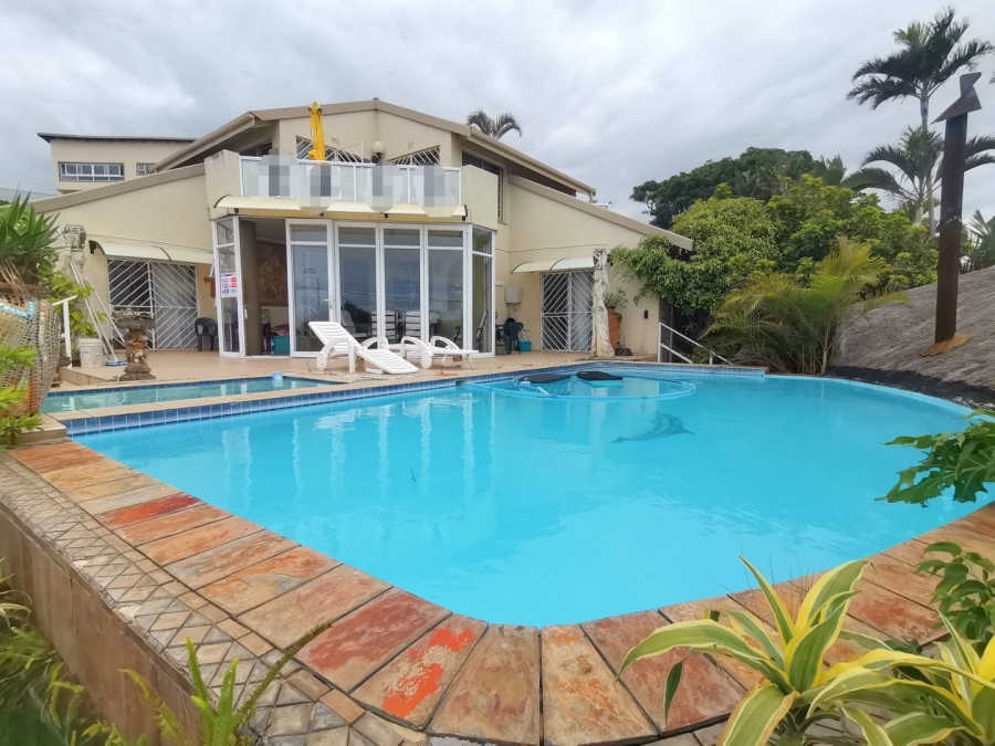 7 Bedroom Property for Sale in Manaba Beach KwaZulu-Natal