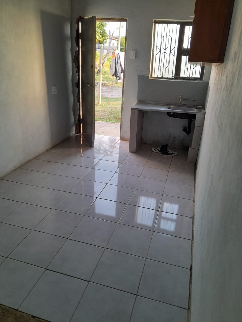  Bedroom Property for Sale in Malukazi KwaZulu-Natal