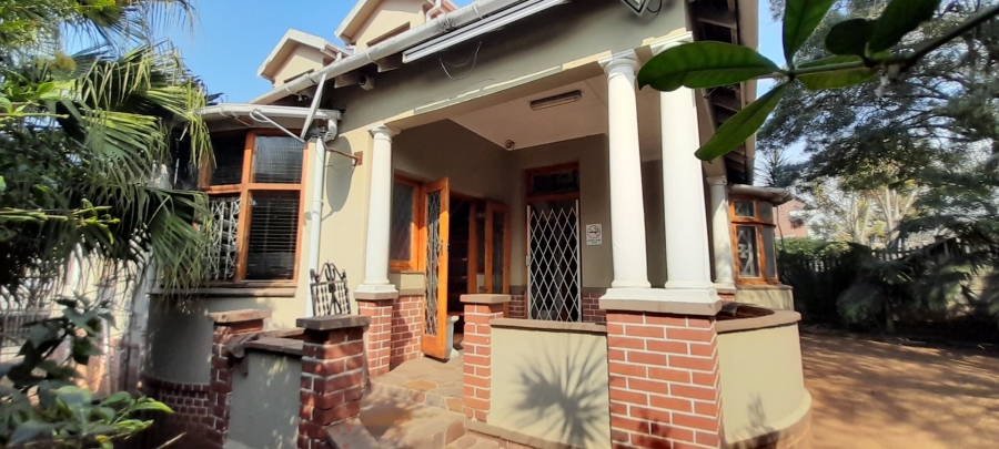 4 Bedroom Property for Sale in Glenwood KwaZulu-Natal