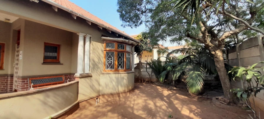 4 Bedroom Property for Sale in Glenwood KwaZulu-Natal