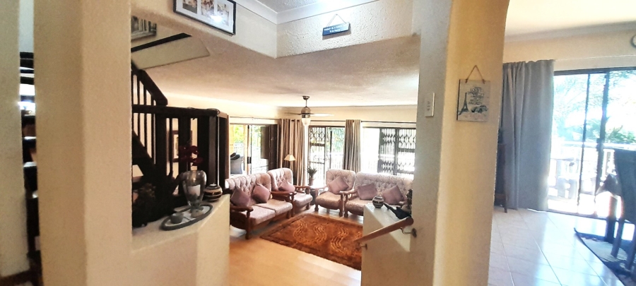 3 Bedroom Property for Sale in Amanzimtoti KwaZulu-Natal