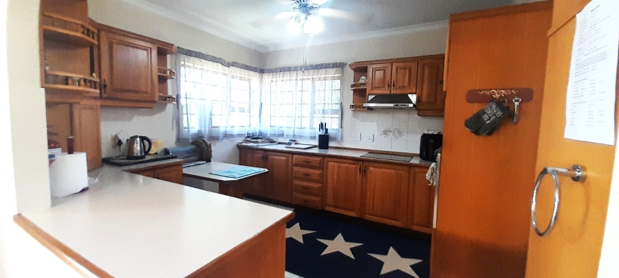 3 Bedroom Property for Sale in Amanzimtoti KwaZulu-Natal