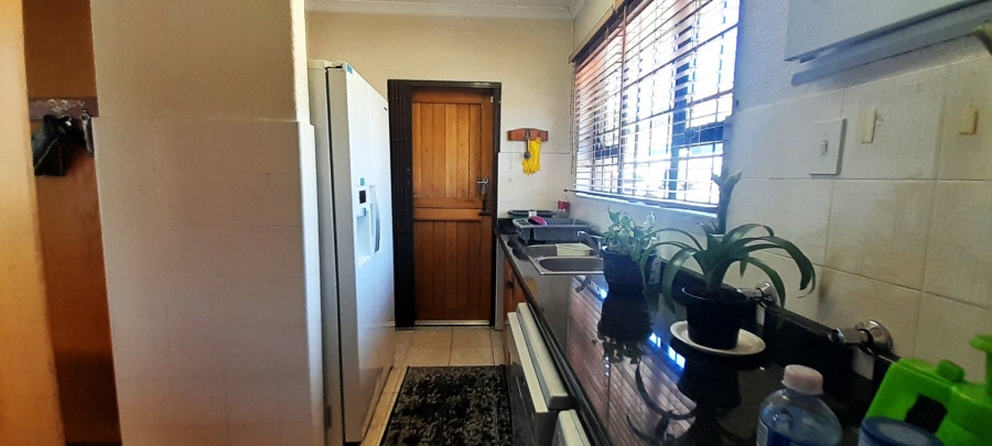 3 Bedroom Property for Sale in Amanzimtoti KwaZulu-Natal