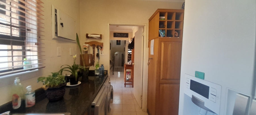 3 Bedroom Property for Sale in Amanzimtoti KwaZulu-Natal