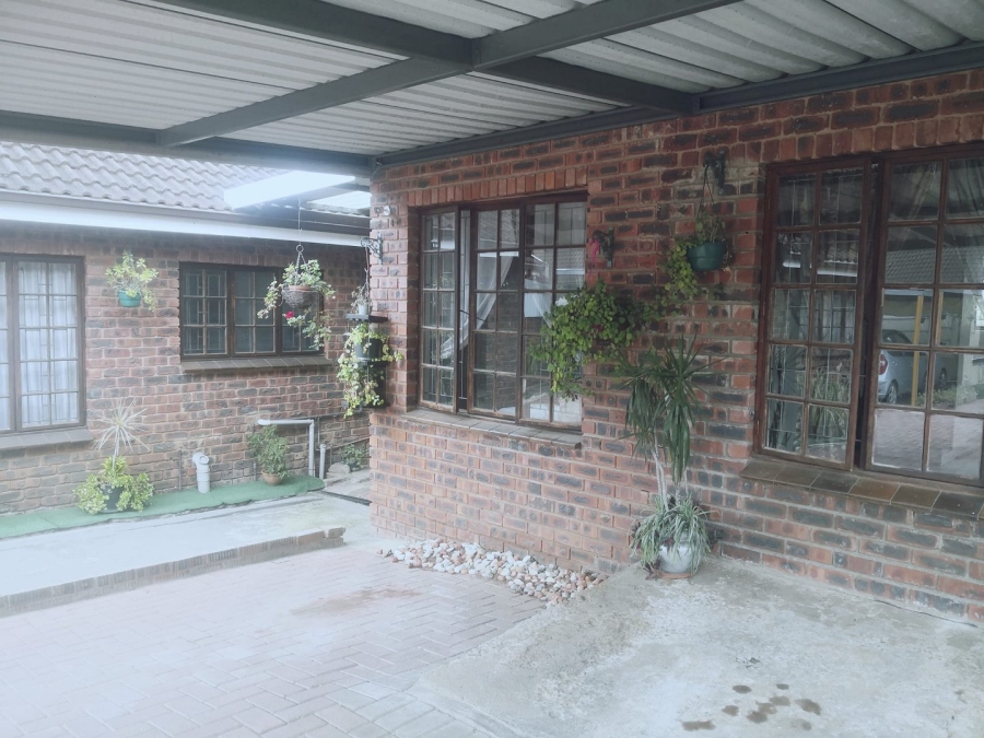 4 Bedroom Property for Sale in Hayfields KwaZulu-Natal