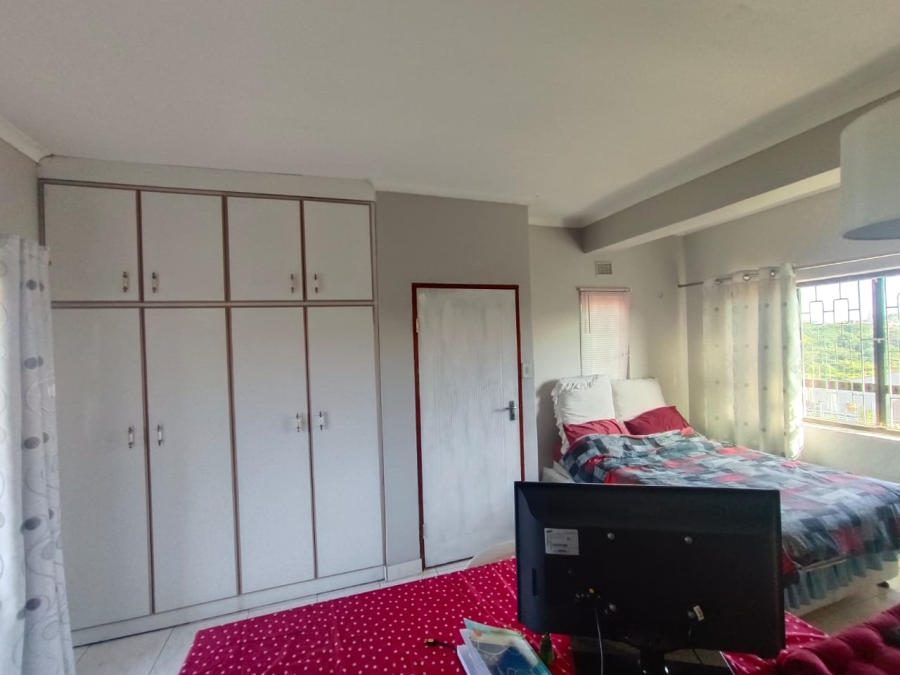 3 Bedroom Property for Sale in Burlington Heights KwaZulu-Natal