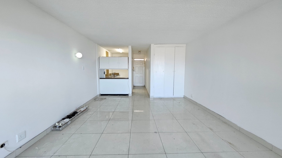 To Let 1 Bedroom Property for Rent in Esplanade KwaZulu-Natal