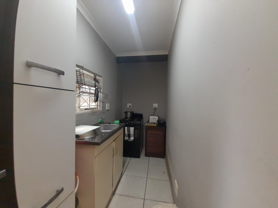 To Let 1 Bedroom Property for Rent in Berea West KwaZulu-Natal