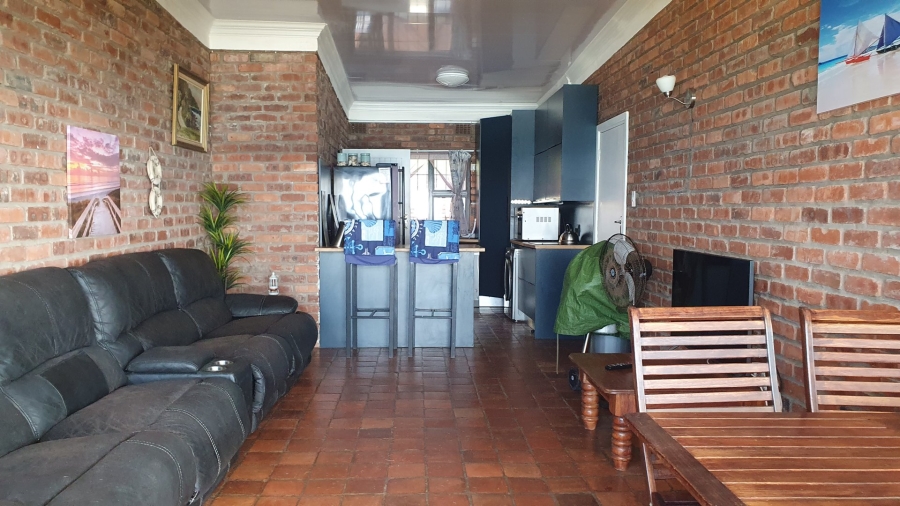 6 Bedroom Property for Sale in Woodgrange KwaZulu-Natal