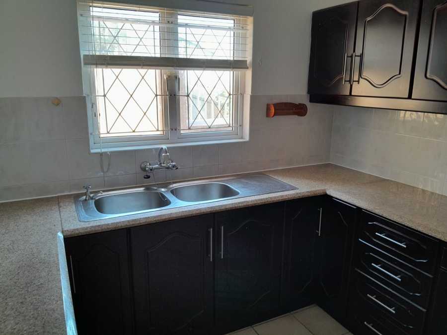 2 Bedroom Property for Sale in Freeland Park KwaZulu-Natal