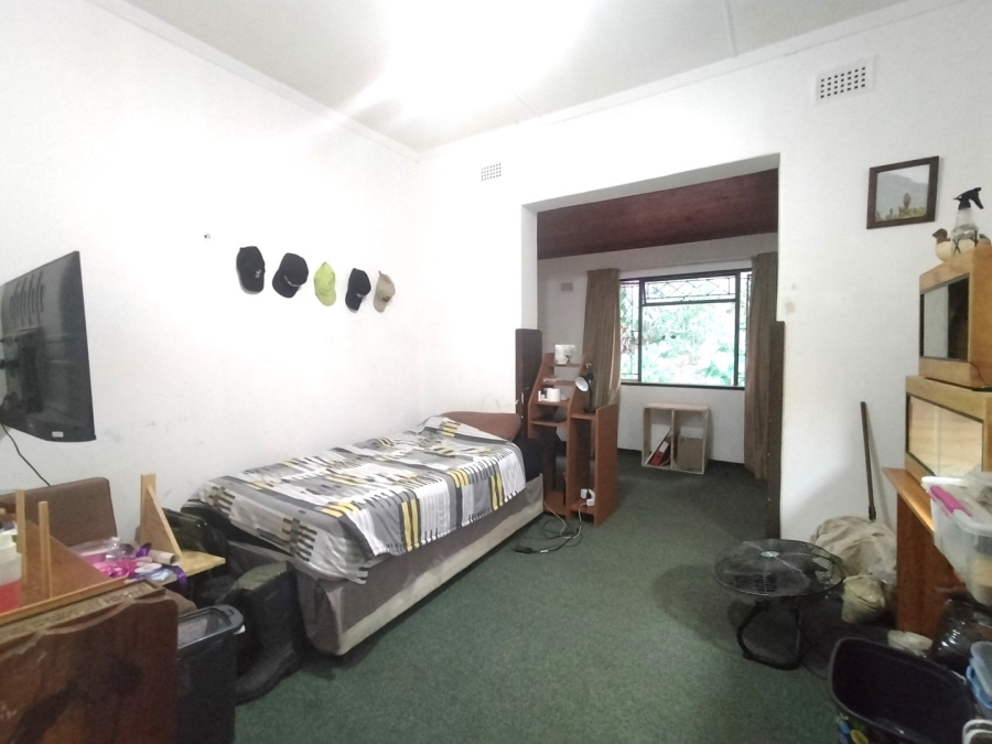 10 Bedroom Property for Sale in Berkshire Downs KwaZulu-Natal