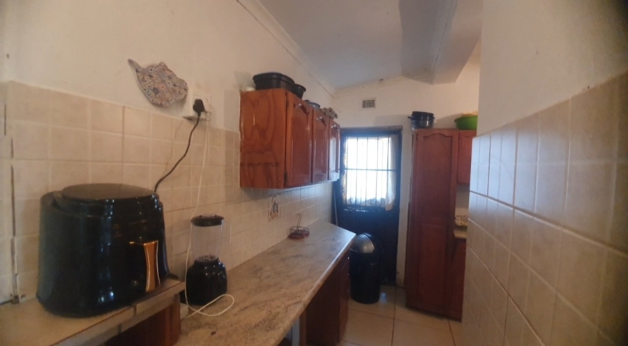 3 Bedroom Property for Sale in Sea Park KwaZulu-Natal