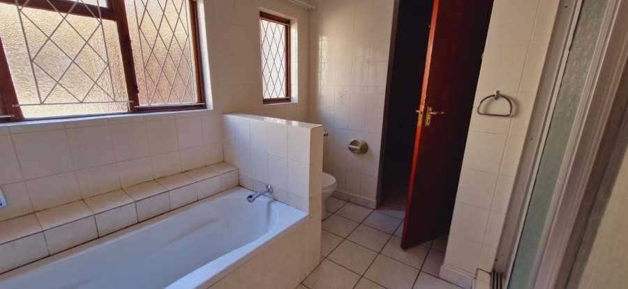 3 Bedroom Property for Sale in Margate KwaZulu-Natal