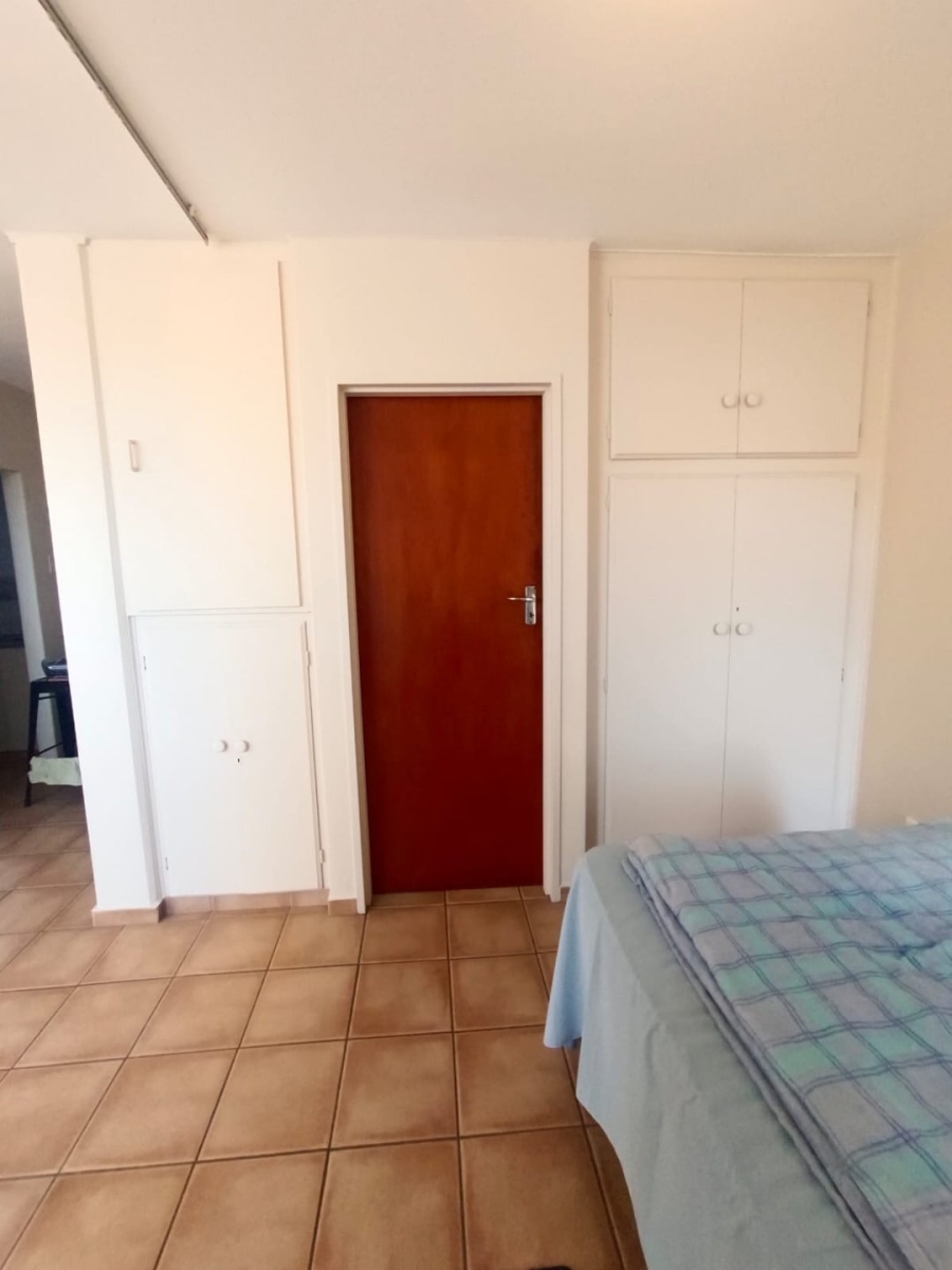 1 Bedroom Property for Sale in Bluff KwaZulu-Natal