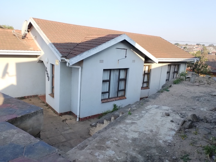  Bedroom Property for Sale in Ngwelezana KwaZulu-Natal