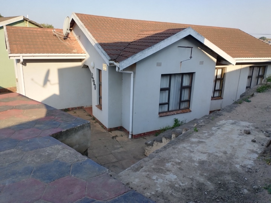  Bedroom Property for Sale in Ngwelezana KwaZulu-Natal