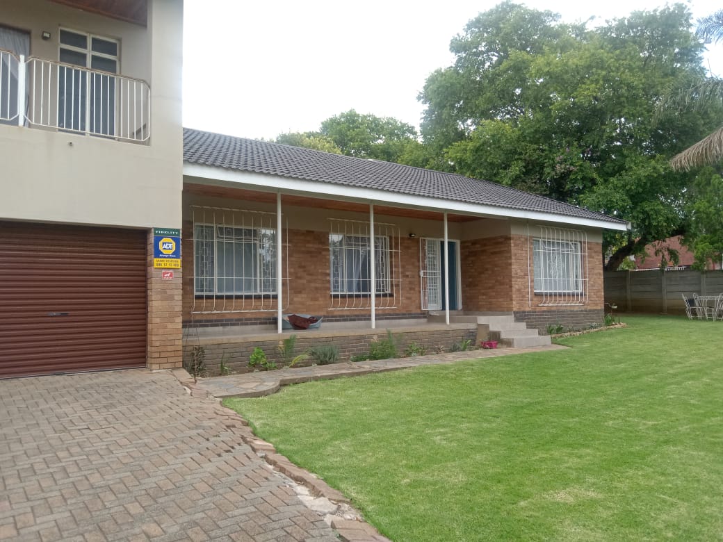 3 Bedroom Property for Sale in Pioneer Park KwaZulu-Natal