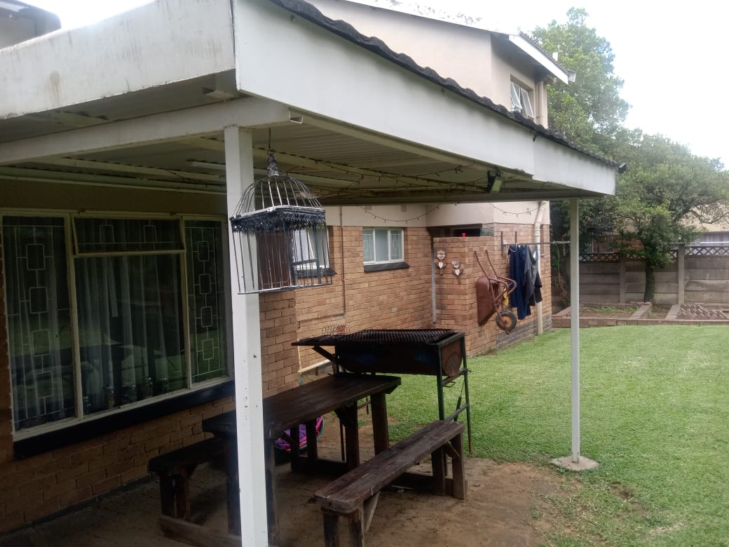 3 Bedroom Property for Sale in Pioneer Park KwaZulu-Natal