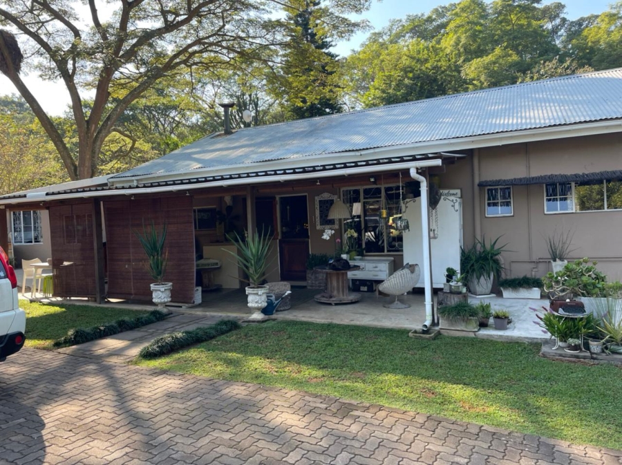 To Let 4 Bedroom Property for Rent in Shongweni KwaZulu-Natal