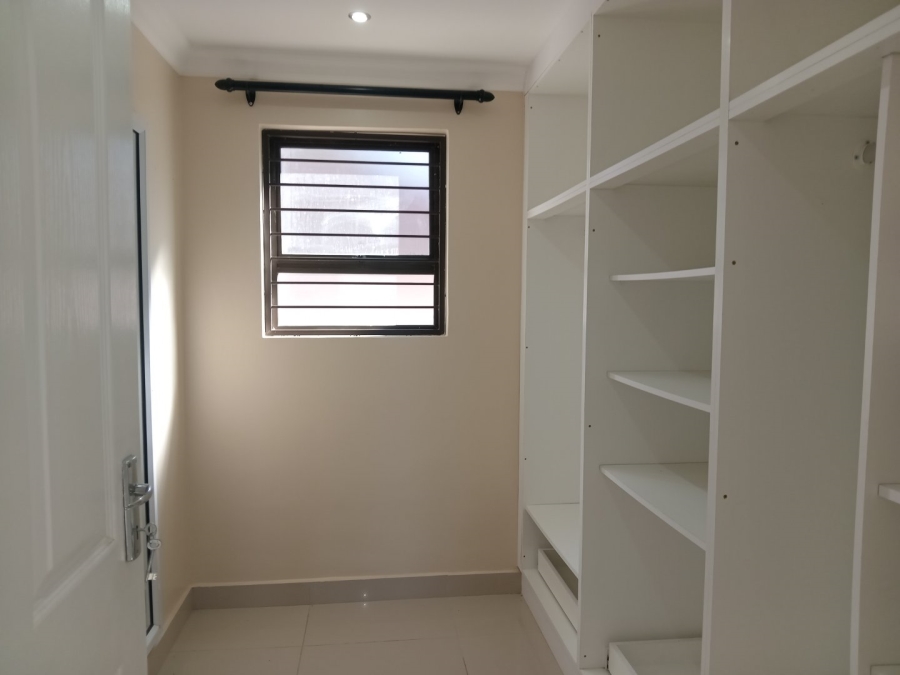 To Let 3 Bedroom Property for Rent in Dawncliffe KwaZulu-Natal