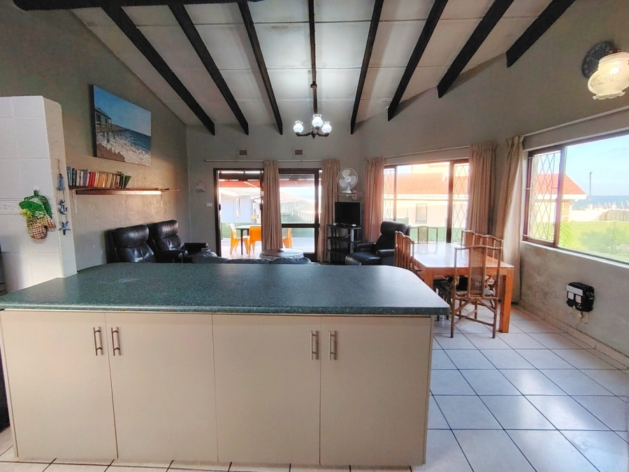 4 Bedroom Property for Sale in St Michaels On Sea KwaZulu-Natal