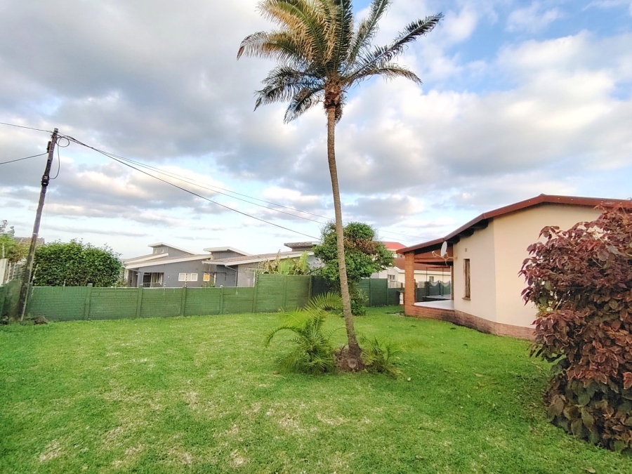 4 Bedroom Property for Sale in St Michaels On Sea KwaZulu-Natal