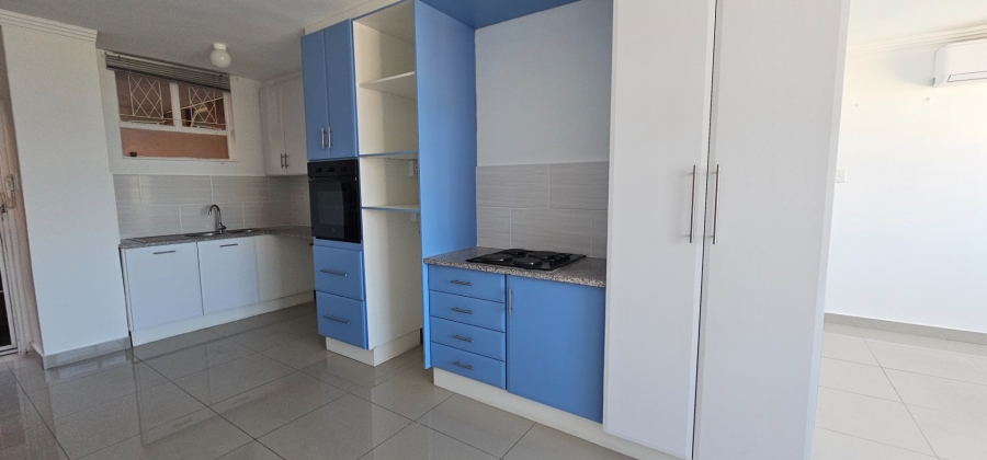 1 Bedroom Property for Sale in Essenwood KwaZulu-Natal