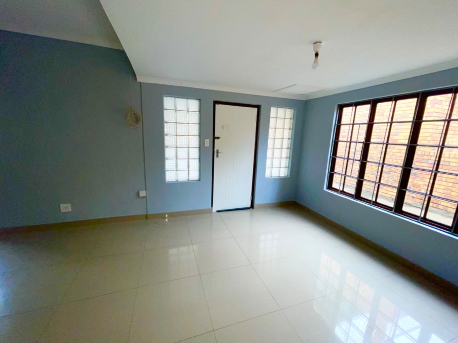 2 Bedroom Property for Sale in Newlands East KwaZulu-Natal