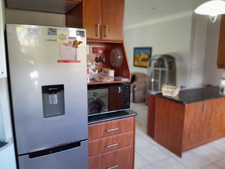 3 Bedroom Property for Sale in Freeland Park KwaZulu-Natal