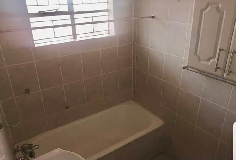 2 Bedroom Property for Sale in Barry Hertzog Park KwaZulu-Natal