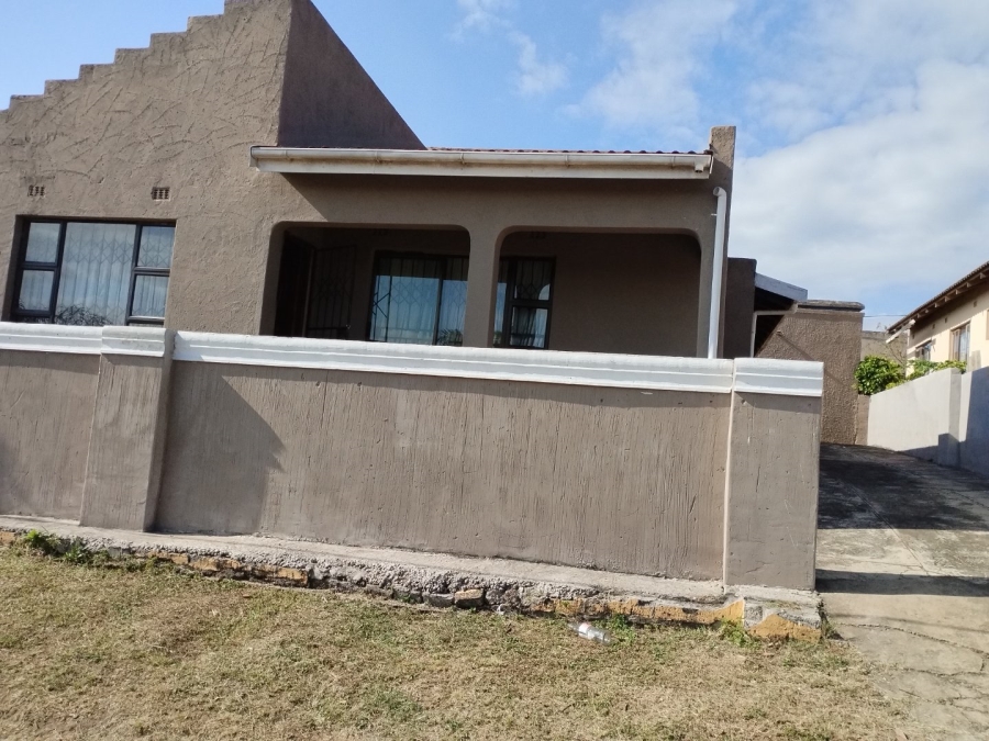  Bedroom Property for Sale in Ngwelezana KwaZulu-Natal