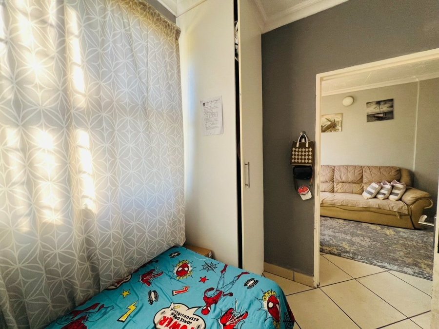 2 Bedroom Property for Sale in Madadeni J KwaZulu-Natal