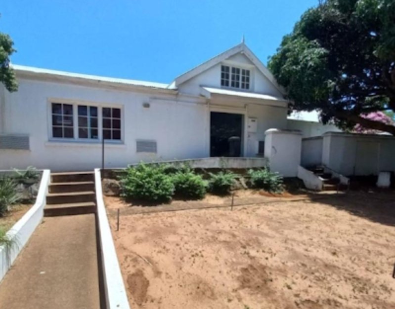 17 Bedroom Property for Sale in Essenwood KwaZulu-Natal