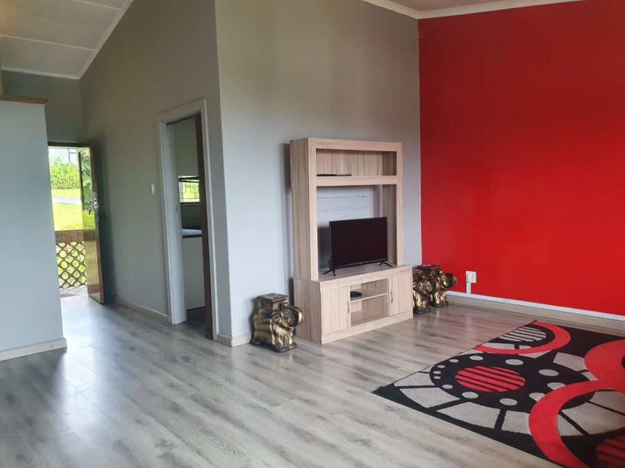 To Let 2 Bedroom Property for Rent in Umtentweni KwaZulu-Natal