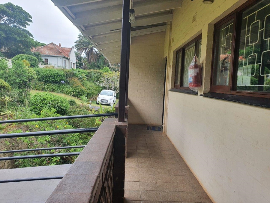 To Let 2 Bedroom Property for Rent in Umtentweni KwaZulu-Natal