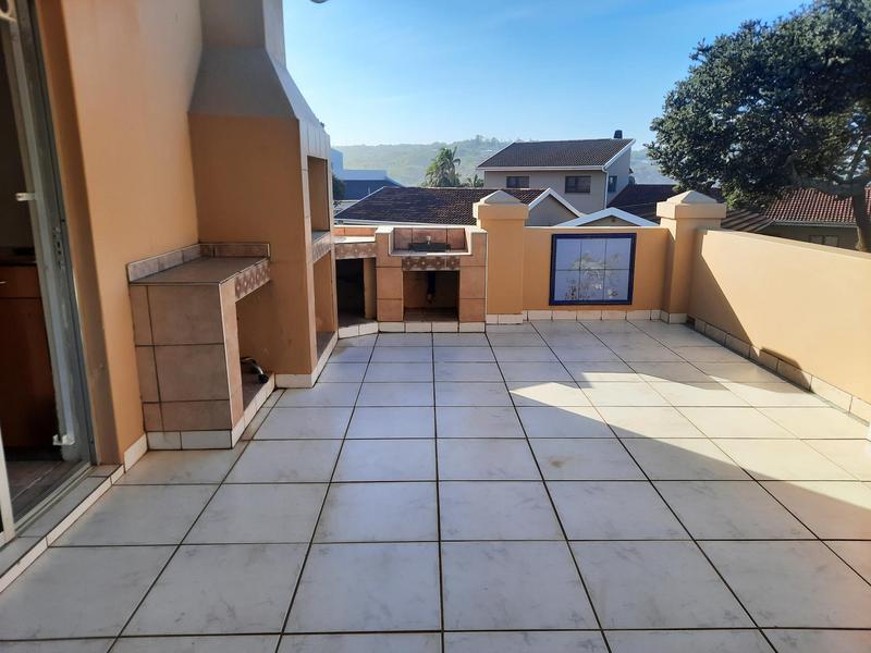 7 Bedroom Property for Sale in Glenmore KwaZulu-Natal