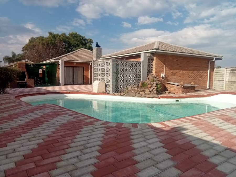 4 Bedroom Property for Sale in Arborpark KwaZulu-Natal