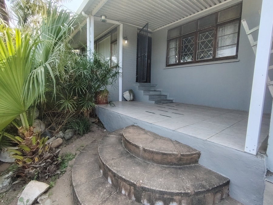 7 Bedroom Property for Sale in St Michaels On Sea KwaZulu-Natal