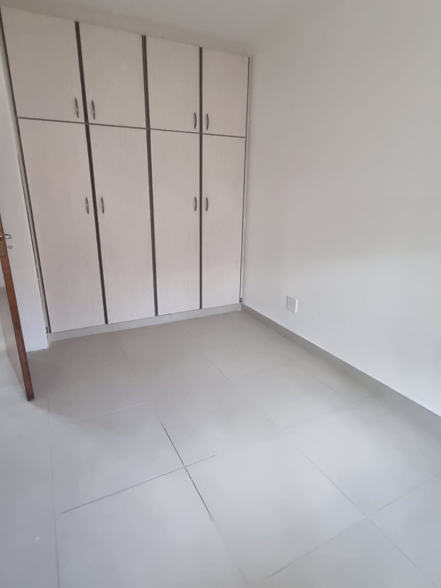 To Let 2 Bedroom Property for Rent in Bluff KwaZulu-Natal